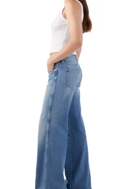 Amo Denim Faith Flare in^ Denim