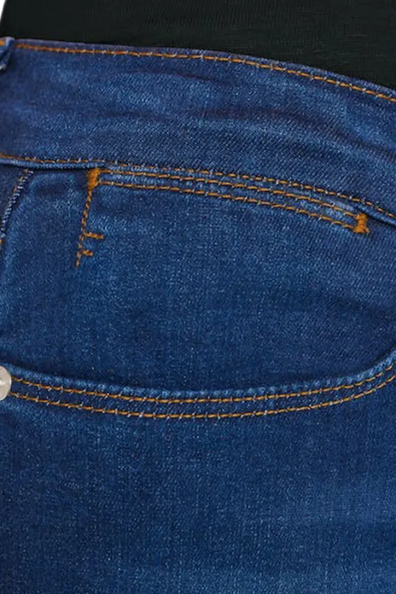 Frame Denim Le Easy Flare in^ Denim
