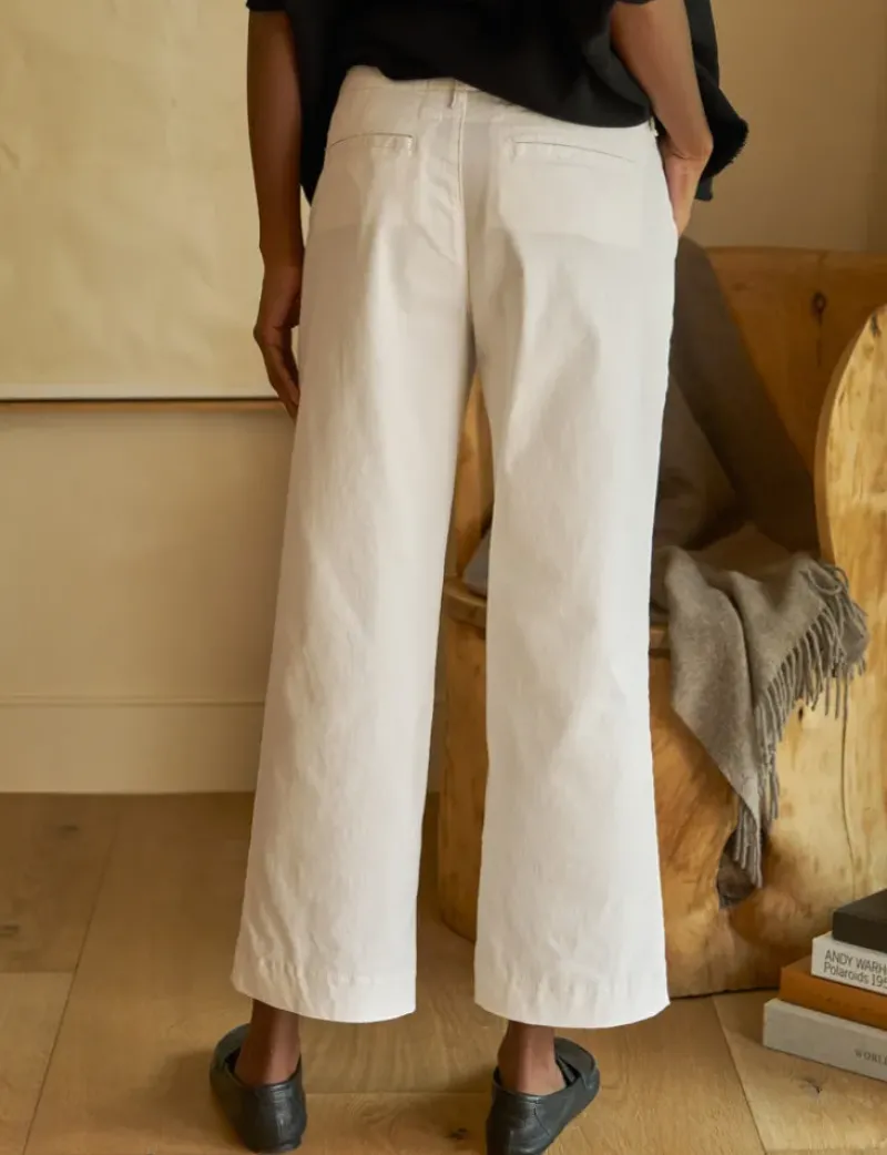 Frank & Eileen Westport Italian Chino in^ Pants, Shorts, & Skirts