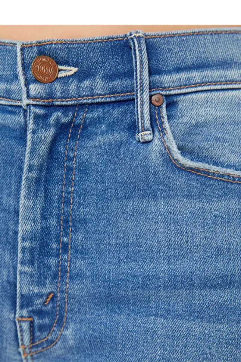 Mother Denim Lil Weekender in^ Denim
