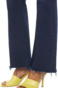 Mother Denim Weekender Fray in^ Denim
