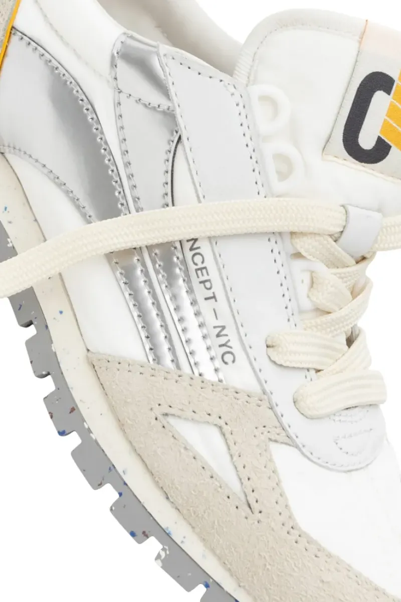 Oncept Toronto Sneakers in^ Shoes