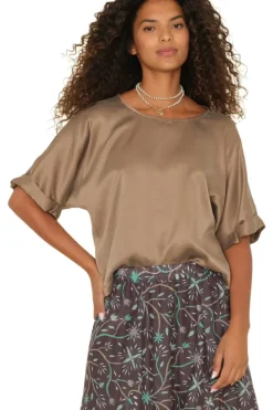 Xirena Savoye Top in^ Tops